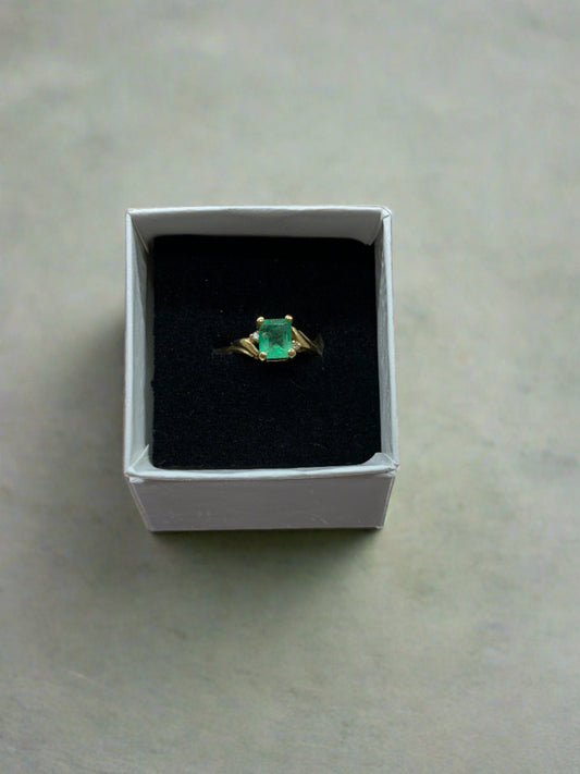 Emerald Ring #8